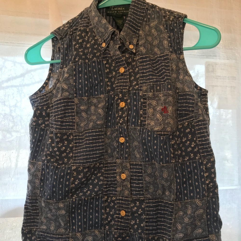 Clothes :) - Picture 5 of 8